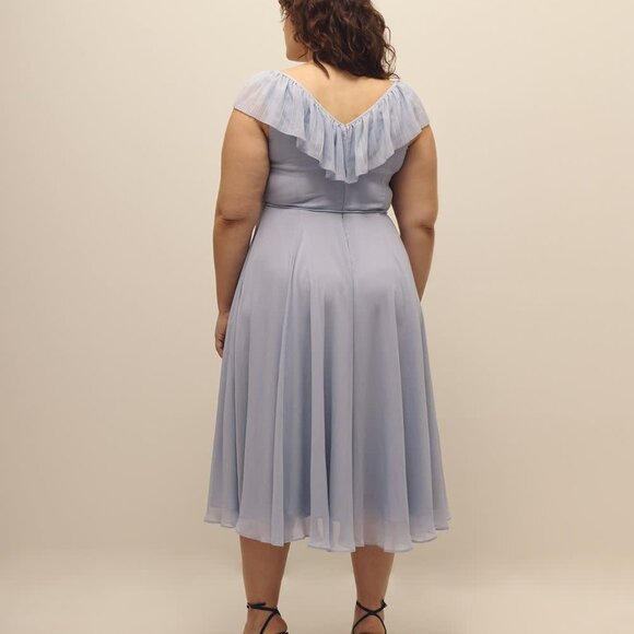 (NWT) Addition Elle - blue/grey Ruffled Sleeveless V-Neck Midi Dress (Size 14) - Picture 3 of 5